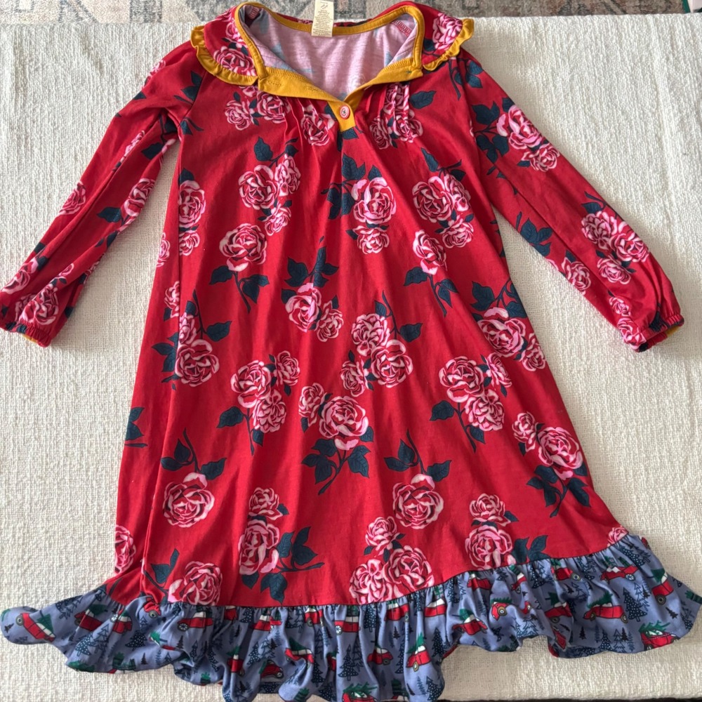 Matilda Jane Girls Red Floral Rose Christmas Truck Nightgown Size 6 Long Sleeve